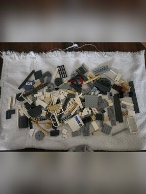 Authentic Lego Mostly Grey & Beige Mixed Building Pieces Weighing 1.16 lb